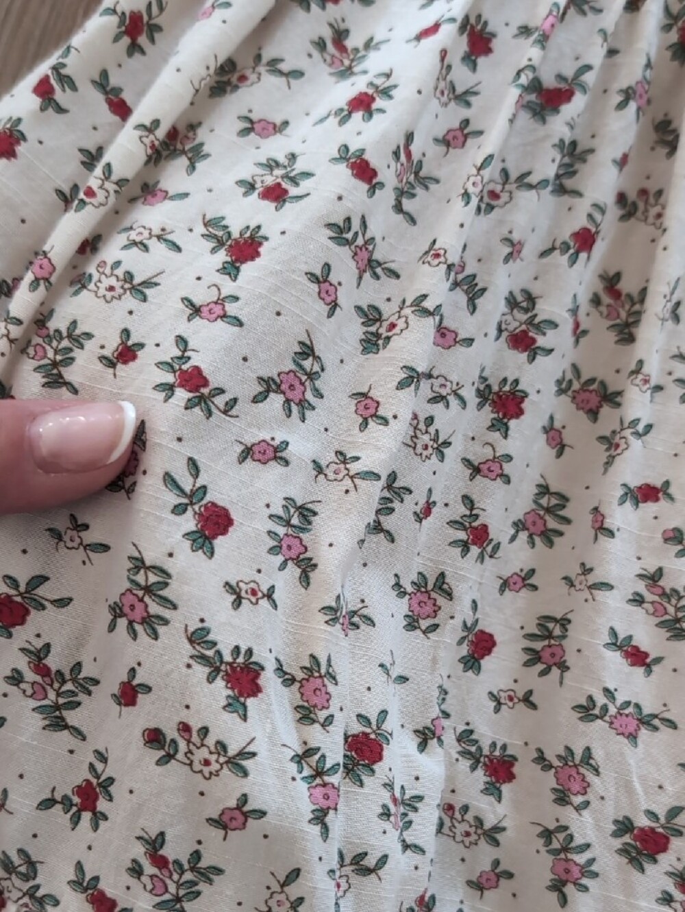 Neuflora Floral Smocked Floral Dress - Picture 5 of 6